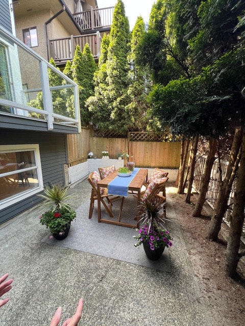 315,  West 13th Avenue, Vancouver, BC, V5Y 1W2 - 5
