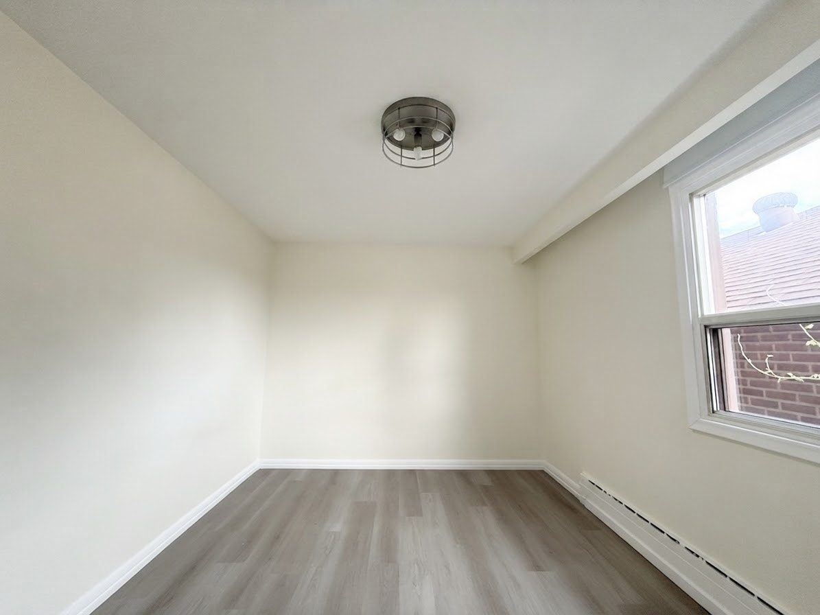 Main-46 Montcalm Avenue, Toronto, ON, M6E 4N7 - 27