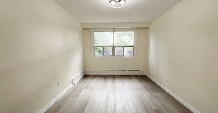 Main-46 Montcalm Avenue, Toronto, ON, M6E 4N7 - 21