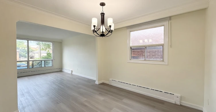 Main-46 Montcalm Avenue, Toronto, ON, M6E 4N7 - 10