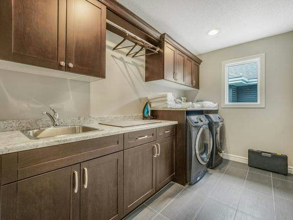 671 180 Street Southwest, Edmonton, AB, T6W 0S2 - 9