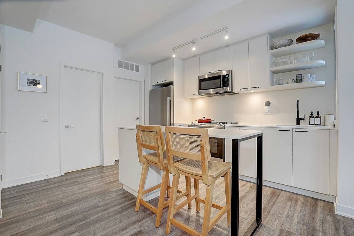 13-30 Ed Clark Gardens, Toronto, ON, M6N 0B5 - 9