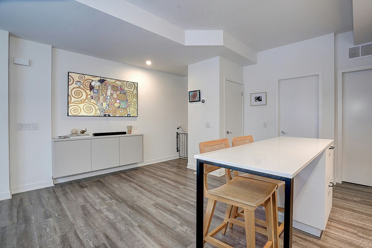13-30 Ed Clark Gardens, Toronto, ON, M6N 0B5 - 16