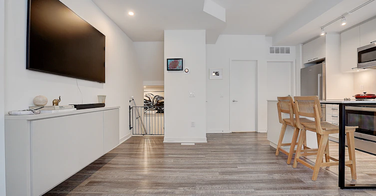 13-30 Ed Clark Gardens, Toronto, ON, M6N 0B5 - 3