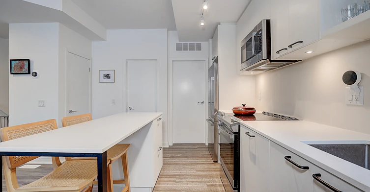 13-30 Ed Clark Gardens, Toronto, ON, M6N 0B5 - 15