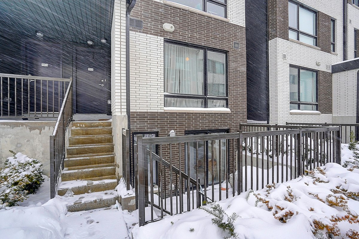 13-30 Ed Clark Gardens, Toronto, ON, M6N 0B5 - 37