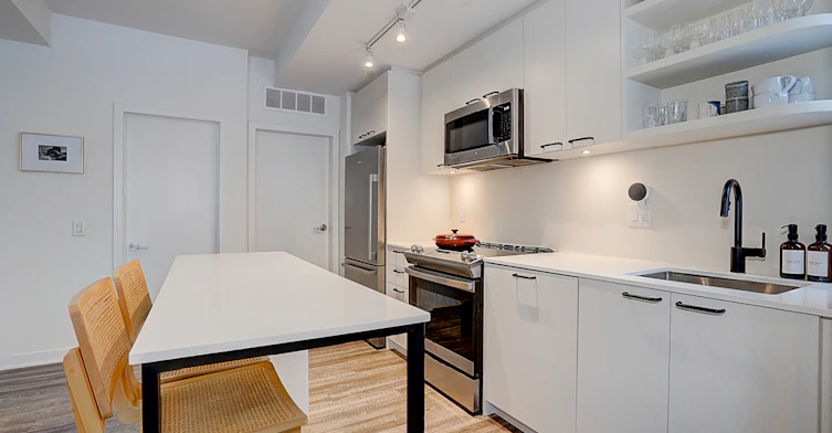 13-30 Ed Clark Gardens, Toronto, ON, M6N 0B5 - 14