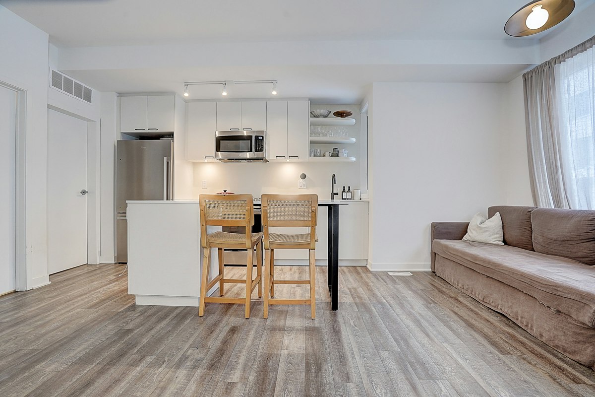 13-30 Ed Clark Gardens, Toronto, ON, M6N 0B5 - 8