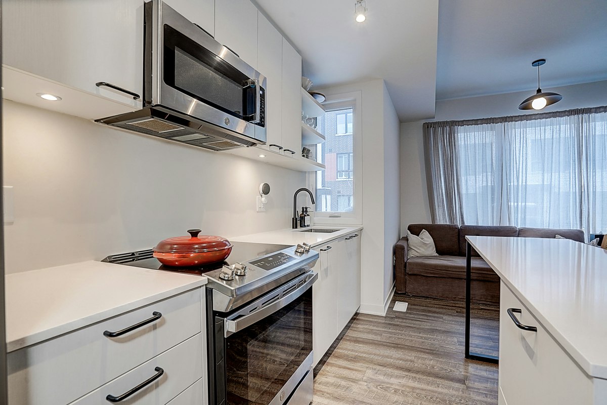 13-30 Ed Clark Gardens, Toronto, ON, M6N 0B5 - 12