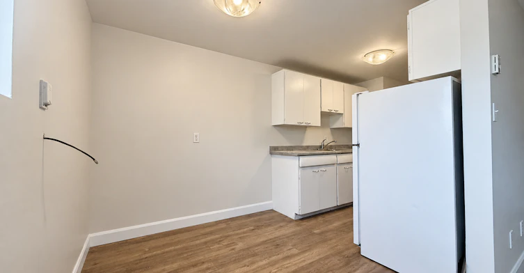 3-1100 Wellington Street, Sarnia, ON, N7S 1E6 - 8