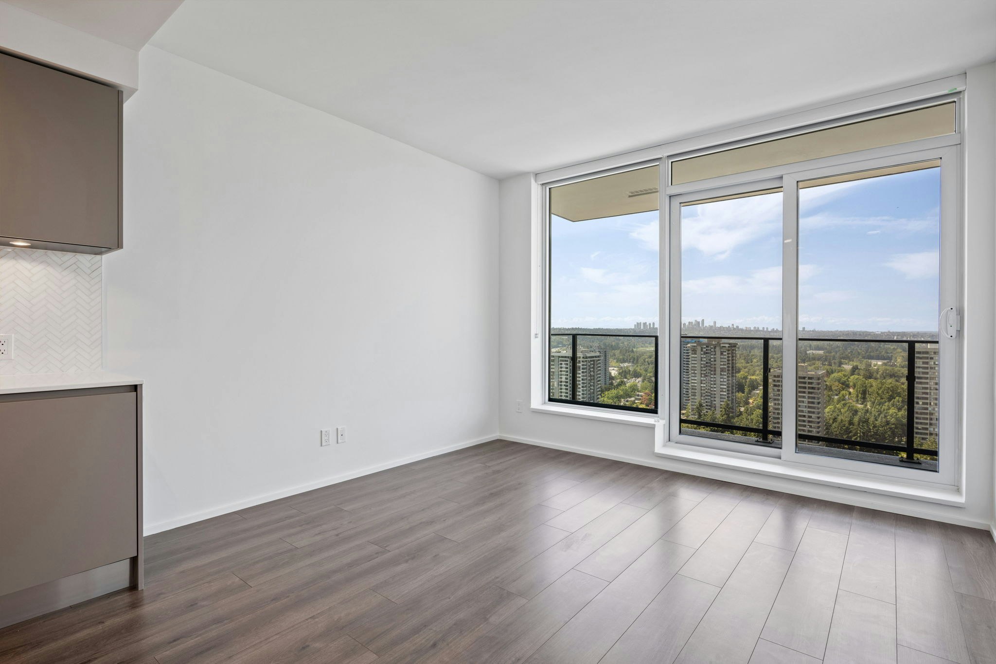 2109-3809 Evergreen Place, Burnaby, BC, V3J 0M1 - 5