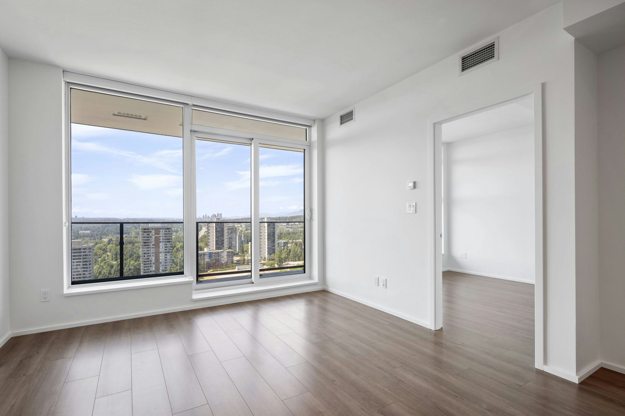 2109-3809 Evergreen Place, Burnaby, BC, V3J 0M1 - 3