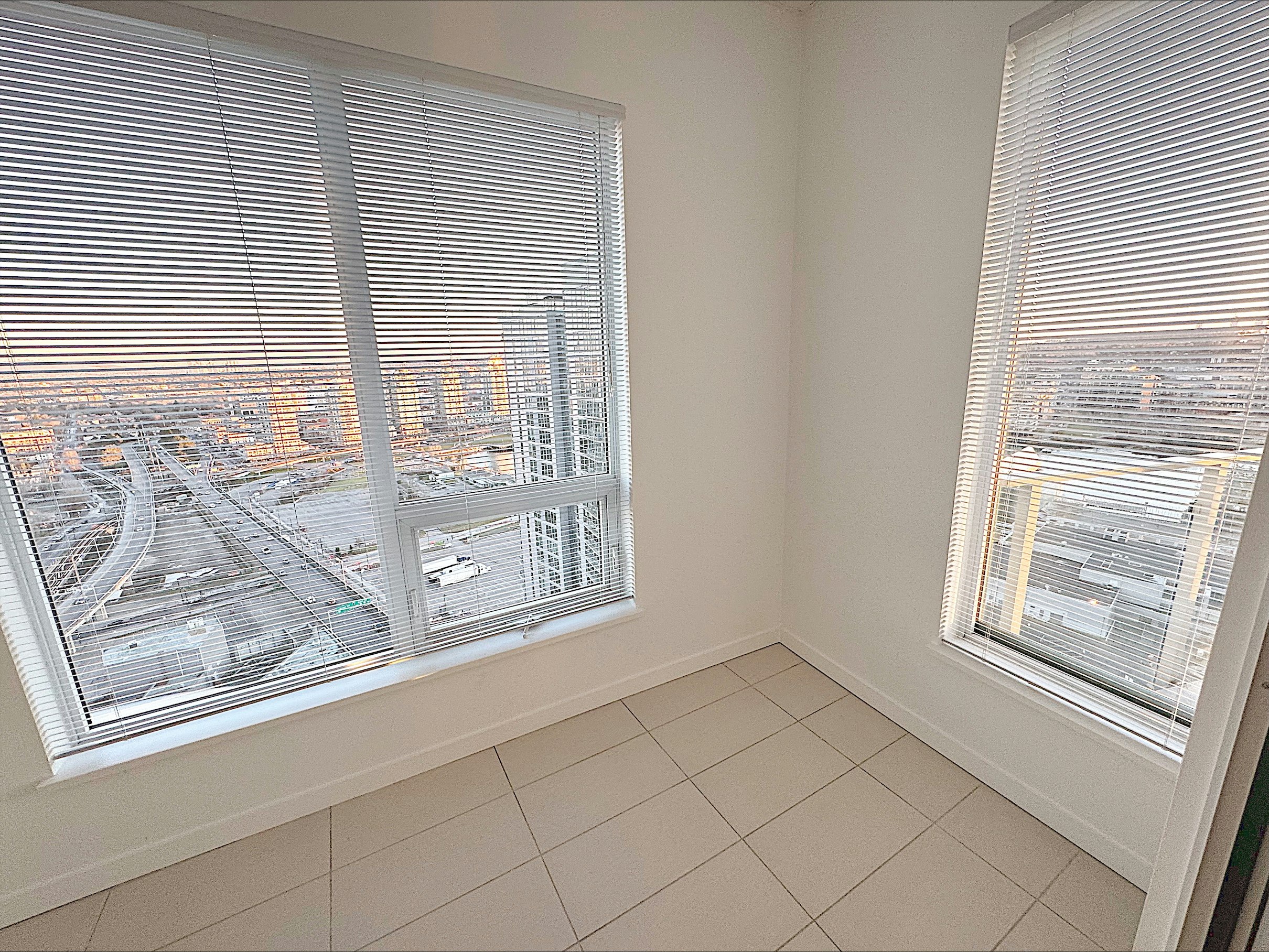 1511-97 West Georgia Street, Vancouver, BC, V6B 0N7 - 3