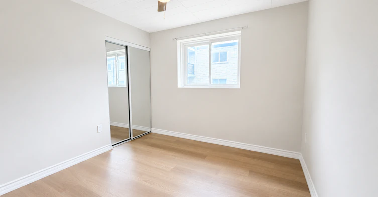 Unit 8-19 Empire Street, Welland, ON, L3B 2L3 - 16