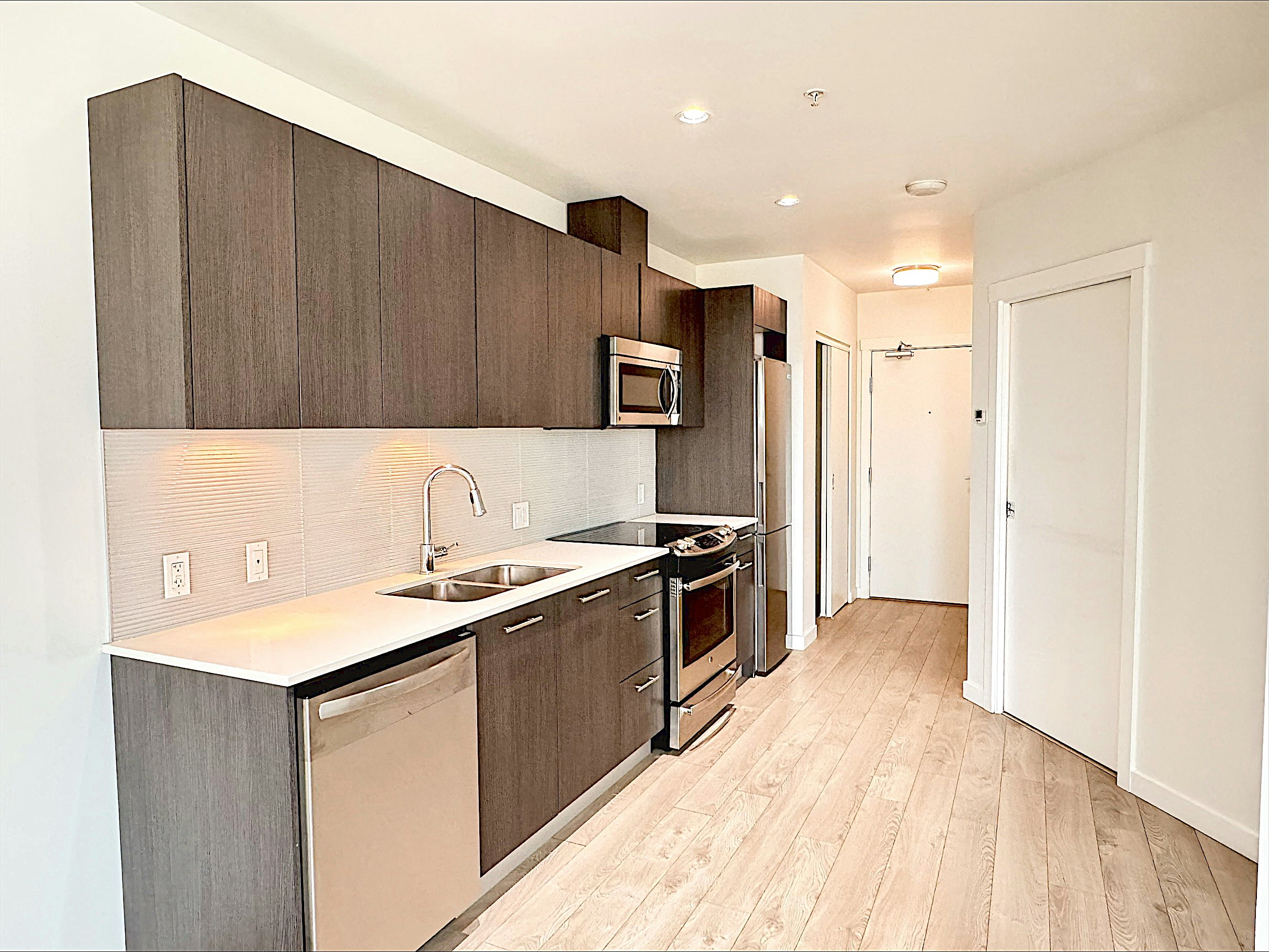 1905-97 West Georgia Street, Vancouver, BC, V6B 0N7