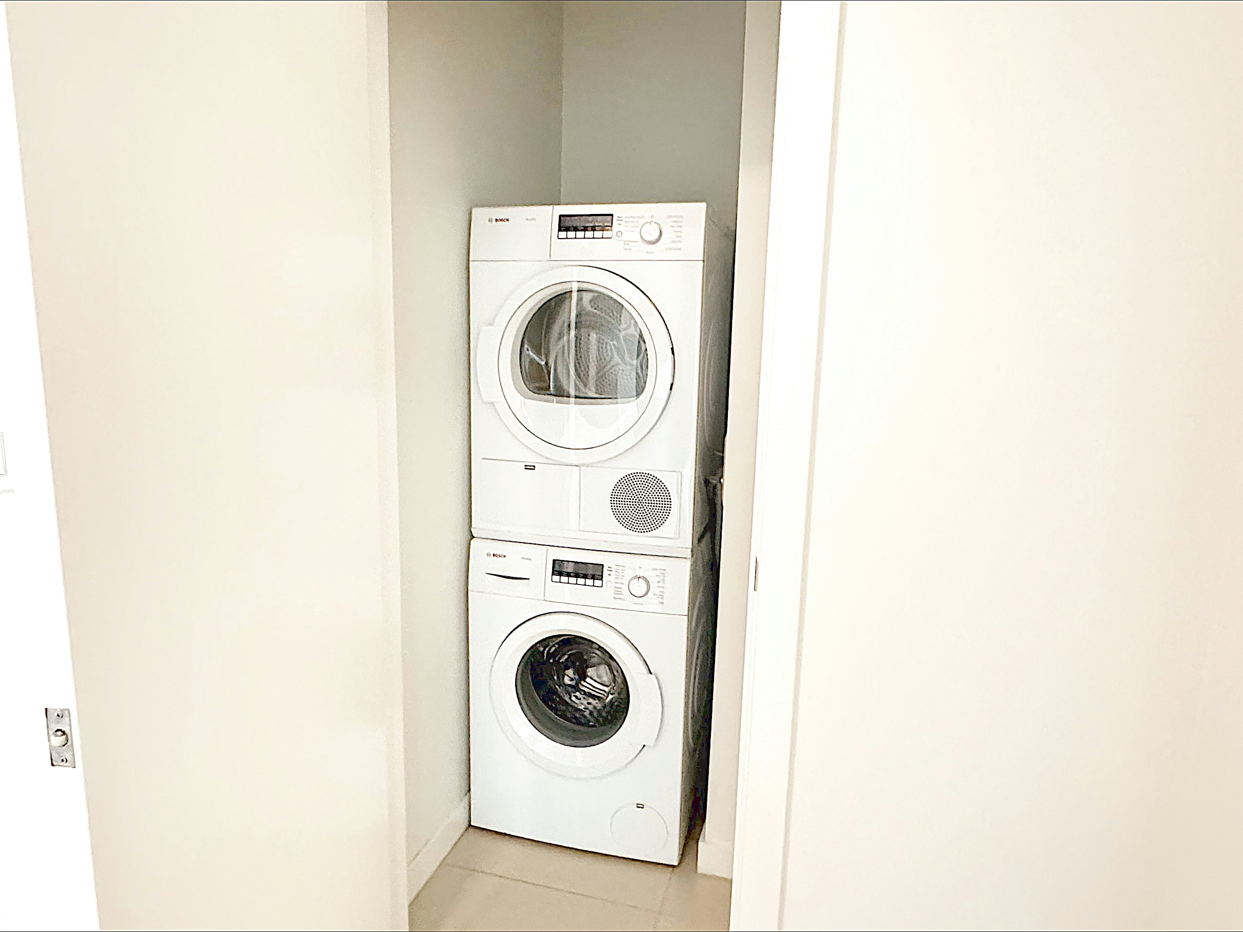 1905-97 West Georgia Street, Vancouver, BC, V6B 0N7 - 10