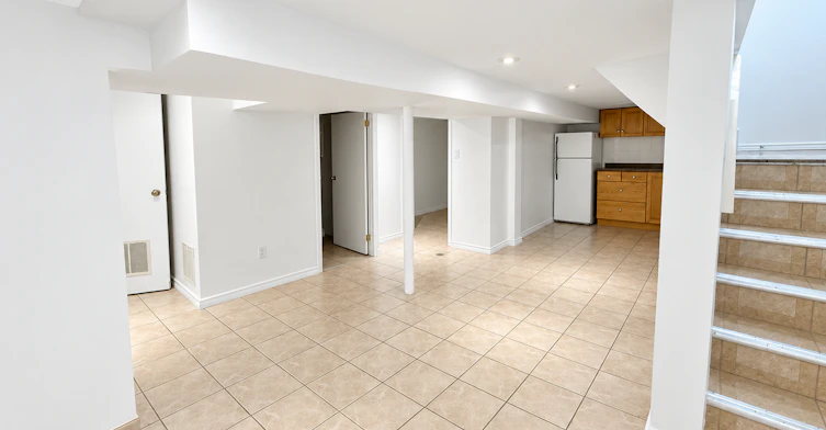Basement-272 Stinson Crescent, Hamilton, ON, L8N 1T7 - 4