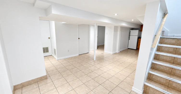 Basement-272 Stinson Crescent, Hamilton, ON, L8N 1T7 - 6