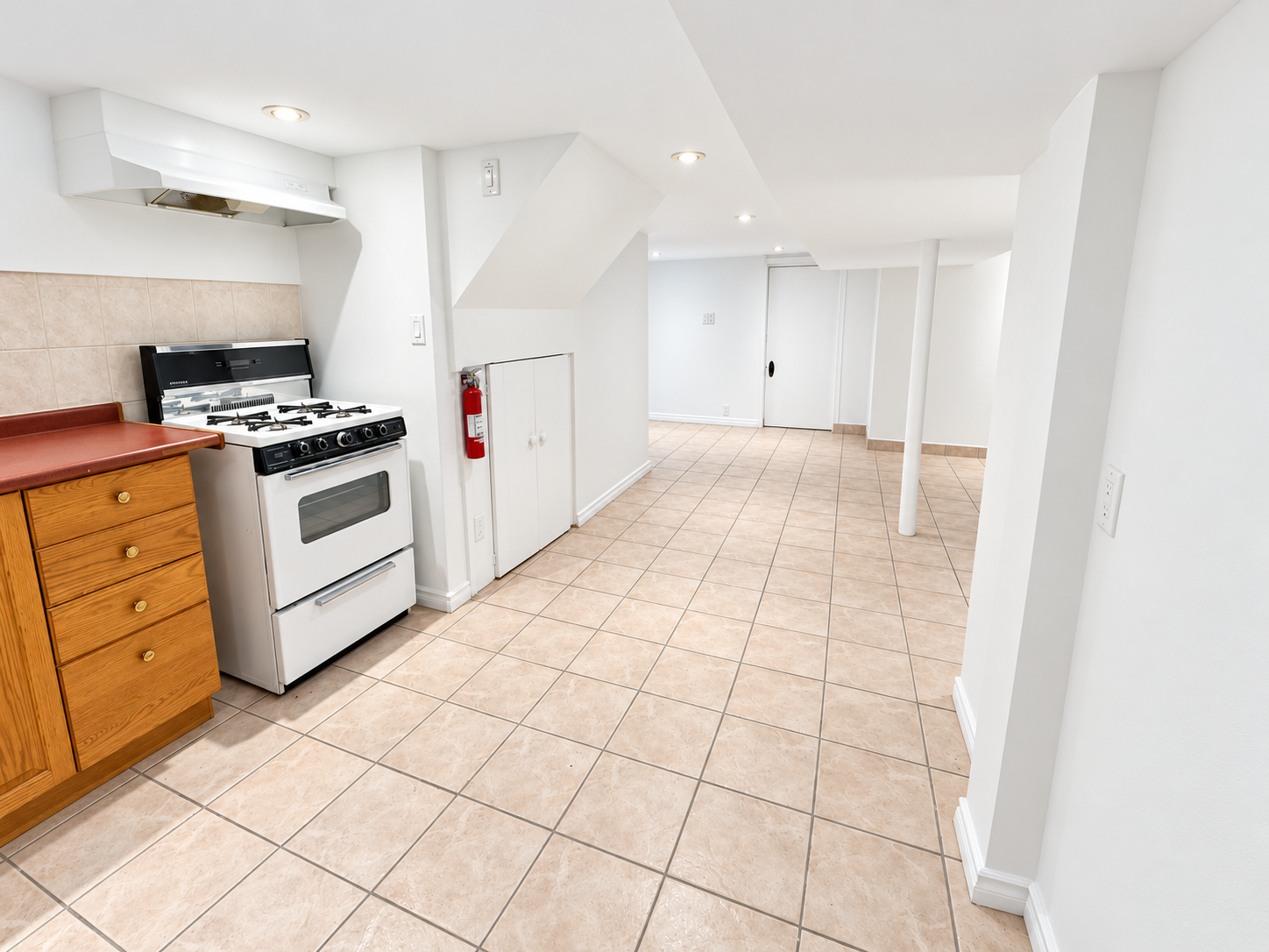 Basement-272 Stinson Crescent, Hamilton, ON, L8N 1T7 - 3
