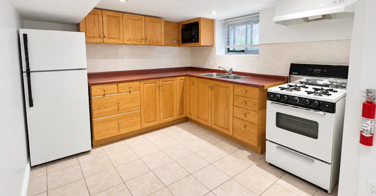 Basement-272 Stinson Crescent, Hamilton, ON, L8N 1T7