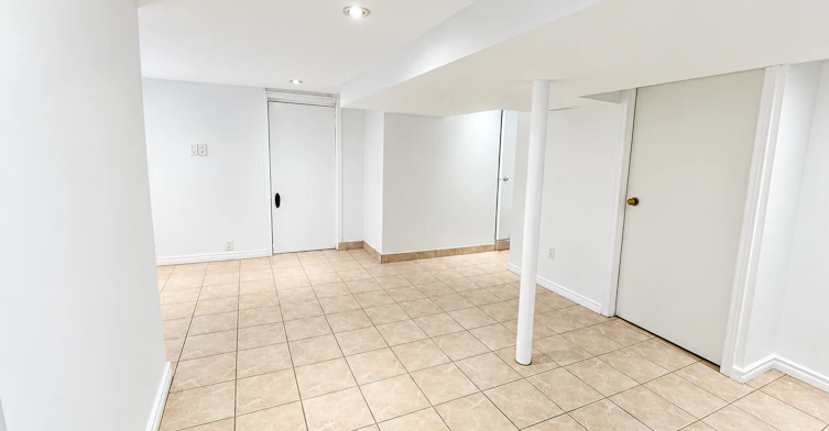 Basement-272 Stinson Crescent, Hamilton, ON, L8N 1T7 - 5