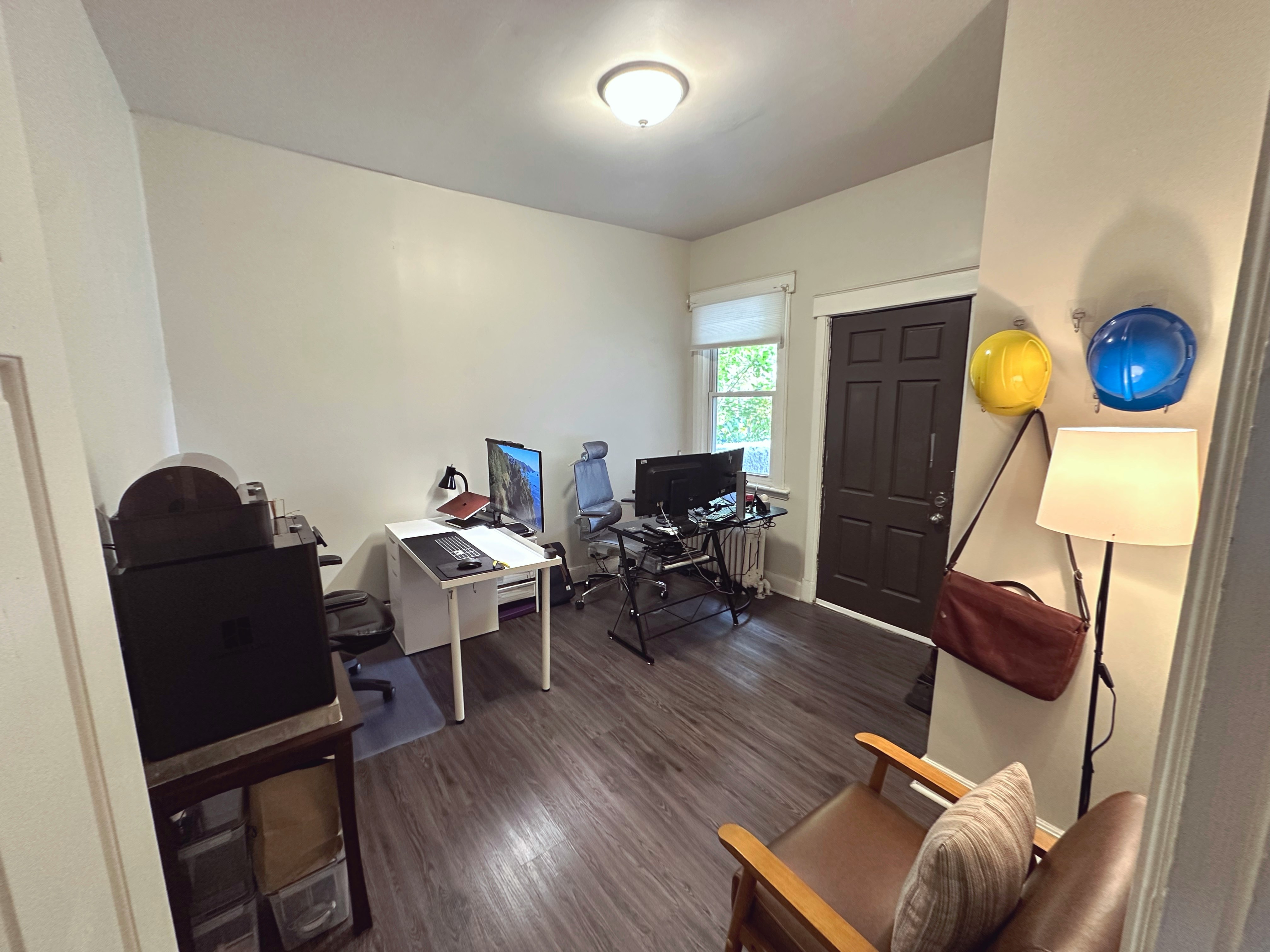 241 Queen Street S, Hamilton, ON, L8P 3T1 - 8