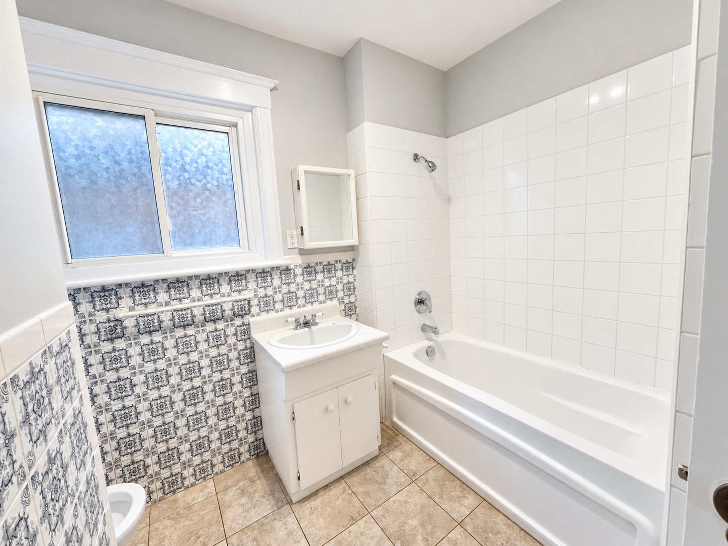 Unit 2-47 Delaware Avenue, Hamilton, ON, L8M 1T5 - 5