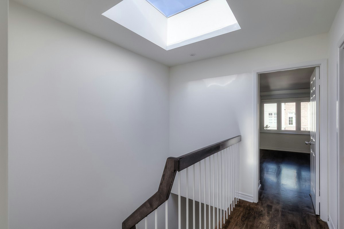 113 Earl Place, Toronto, ON, M4Y 1M4 - 18