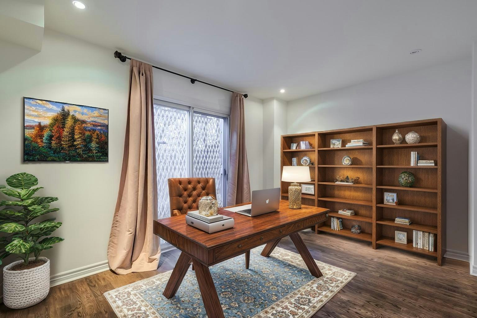 113 Earl Place, Toronto, ON, M4Y 1M4 - 14