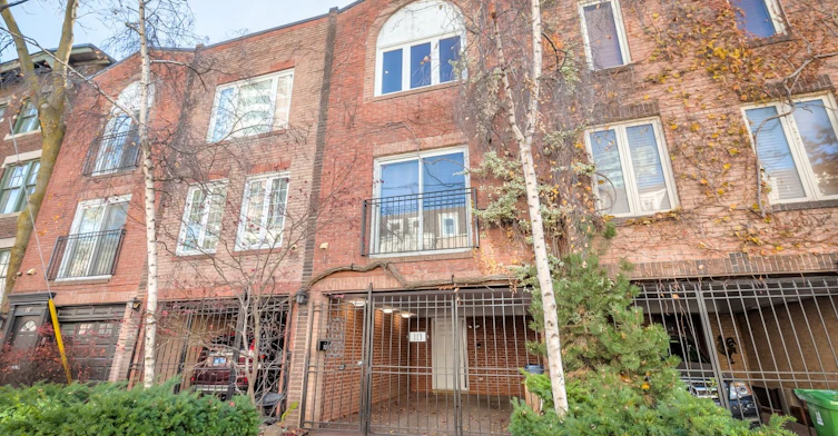 113 Earl Place, Toronto, ON, M4Y 1M4 - 35