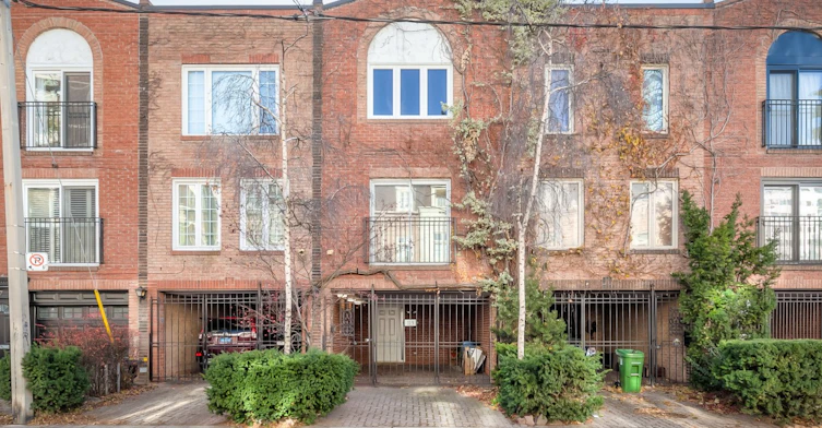 113 Earl Place, Toronto, ON, M4Y 1M4 - 36