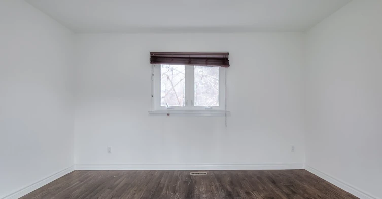 113 Earl Place, Toronto, ON, M4Y 1M4 - 20