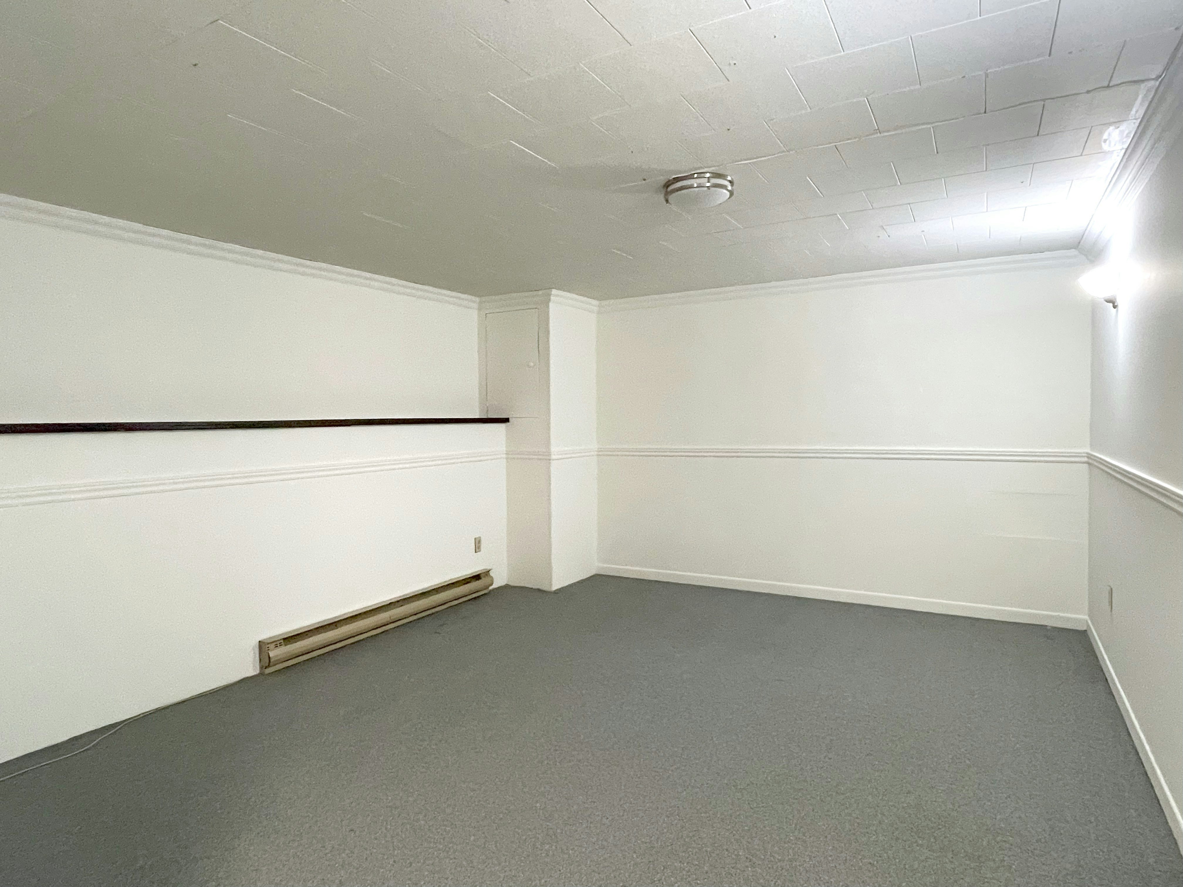 113 Earl Place, Toronto, ON, M4Y 1M4 - 31
