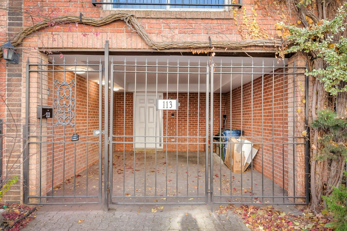 113 Earl Place, Toronto, ON, M4Y 1M4 - 34