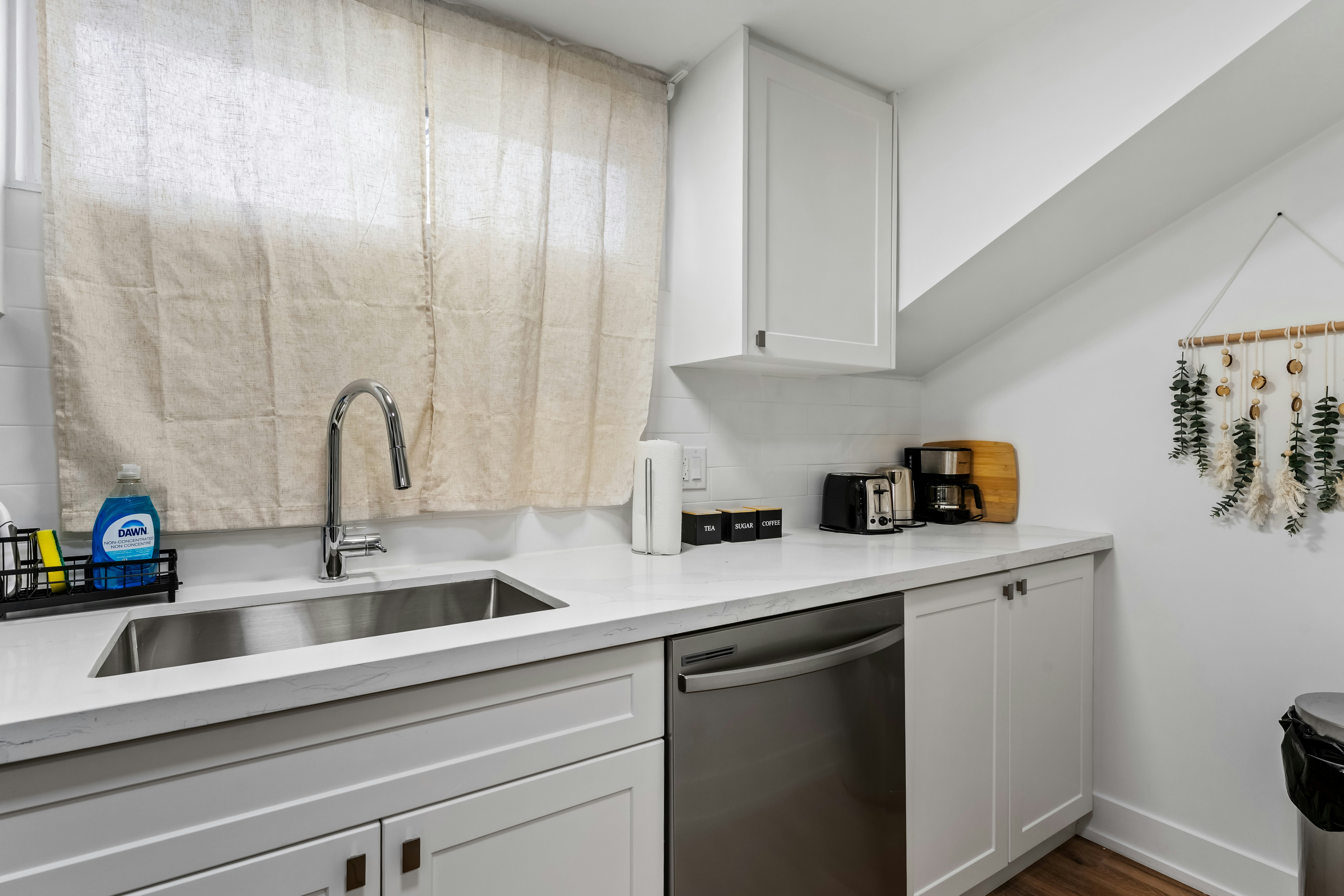 Unit 14-610 King Street E, Hamilton, ON, L8N 1E2 - 4