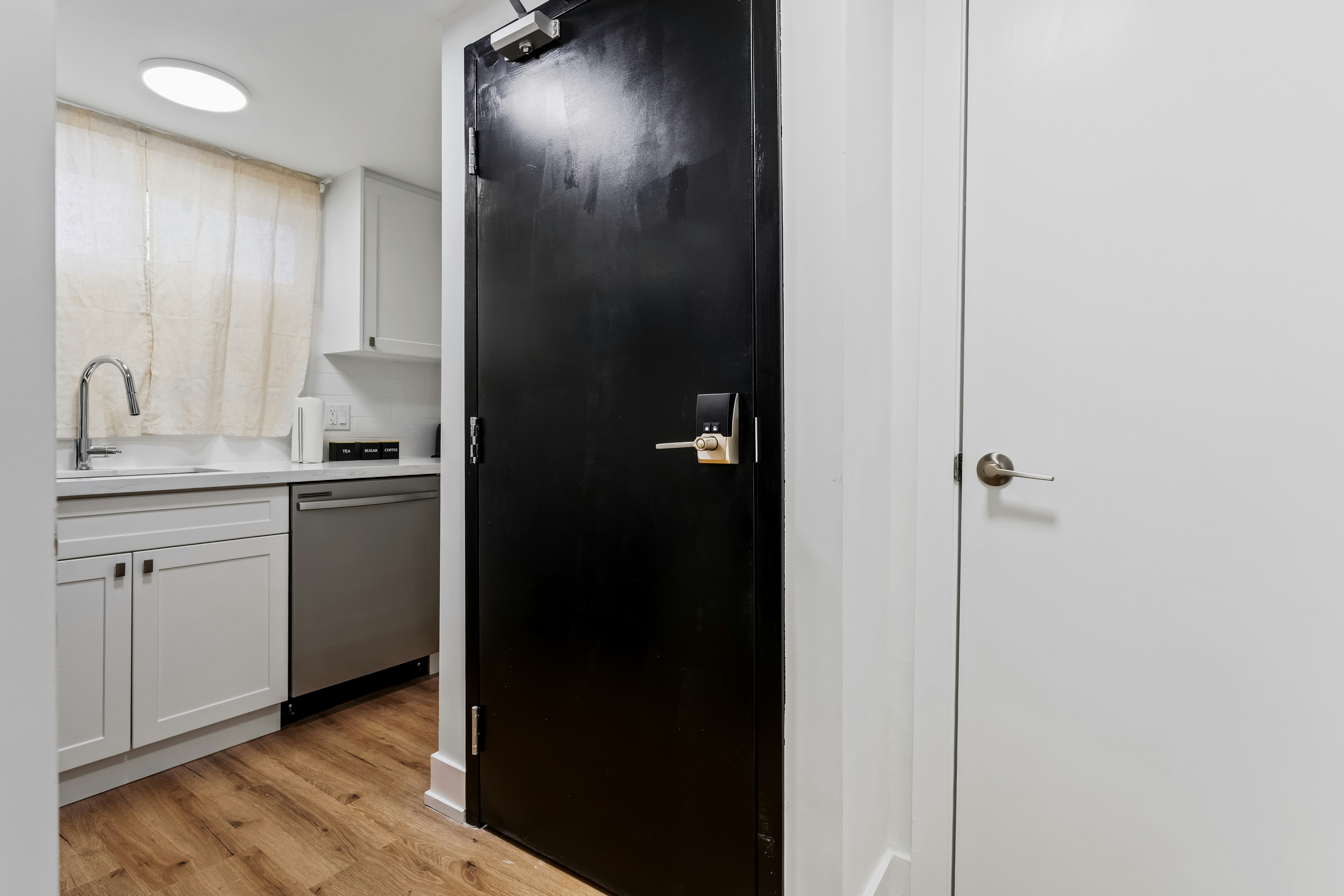 Unit 14-610 King Street E, Hamilton, ON, L8N 1E2 - 11