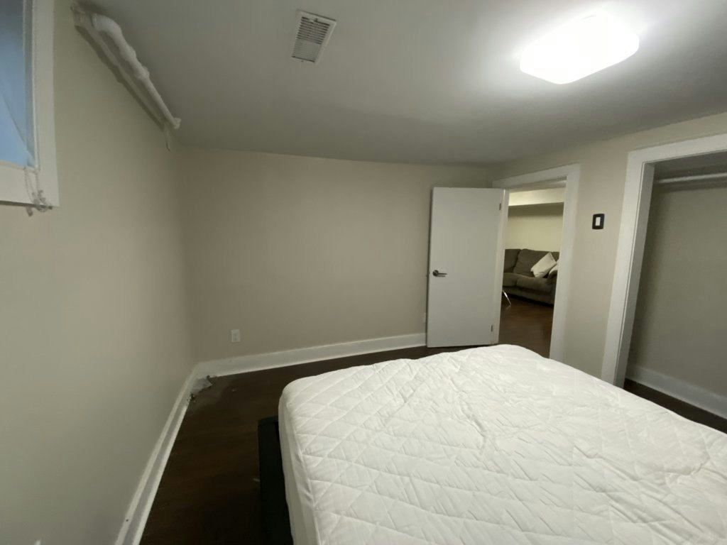 BSMT-14 Claremont Street, Toronto, ON, M6J 2M2 - 16