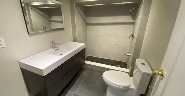 BSMT-14 Claremont Street, Toronto, ON, M6J 2M2 - 19