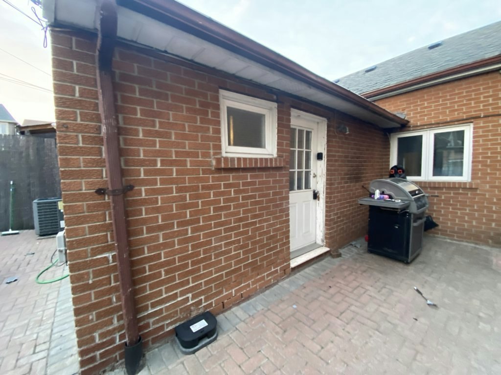 BSMT-14 Claremont Street, Toronto, ON, M6J 2M2 - 28