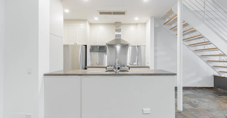 3-33 Price Street, Toronto, ON, M4W 1Z1 - 4