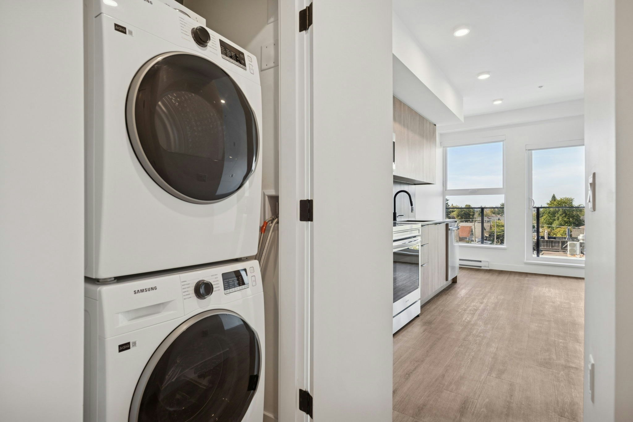 219 East 24th Avenue, Vancouver, BC, V5V 0K2 - 6