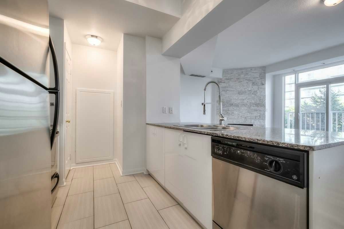627-38 Stadium Road, Toronto, ON, M5V 3P4 - 7