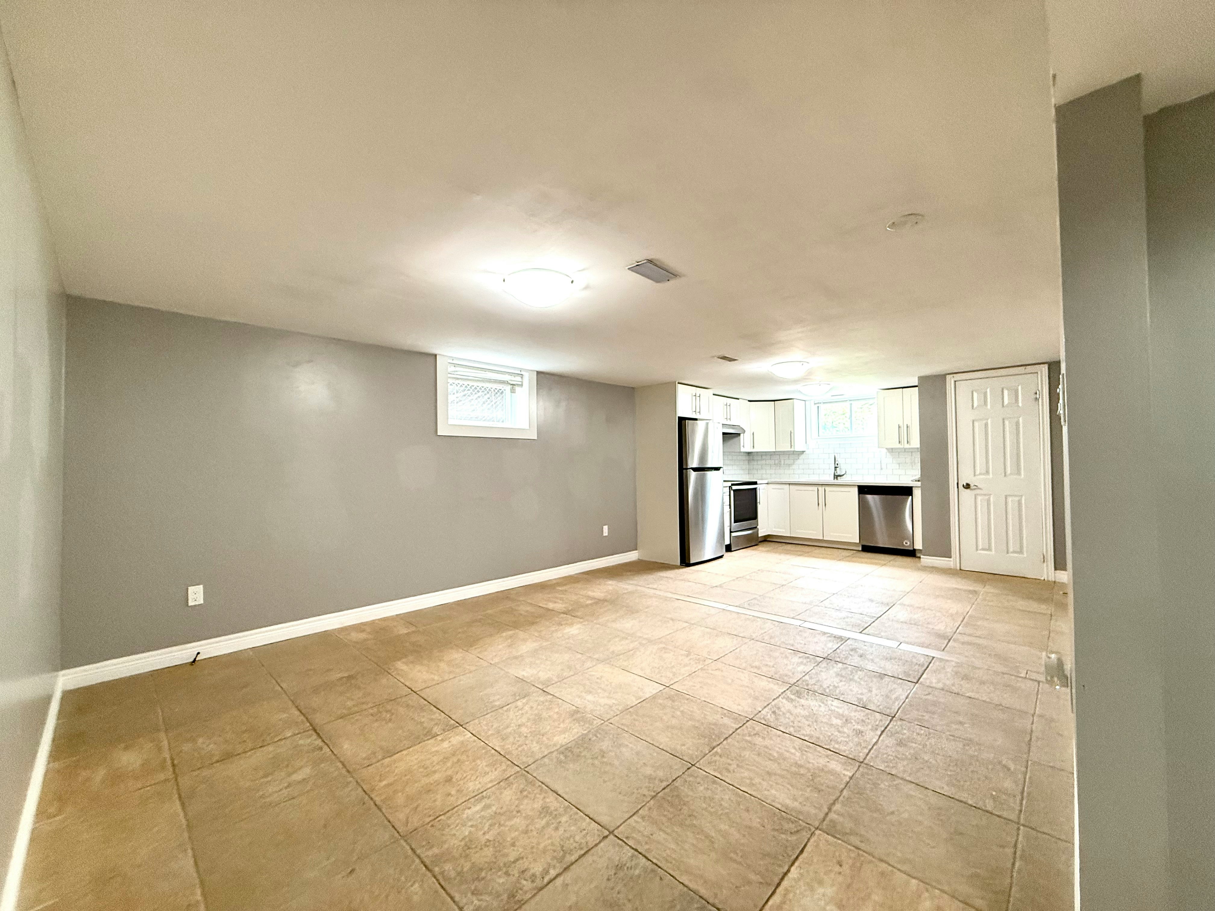 121 Ridge Street, Hamilton, ON, L9A 2X4