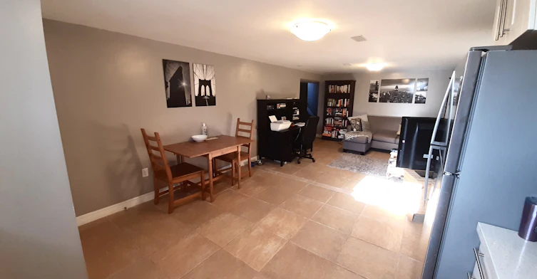 121 Ridge Street, Hamilton, ON, L9A 2X4 - 2