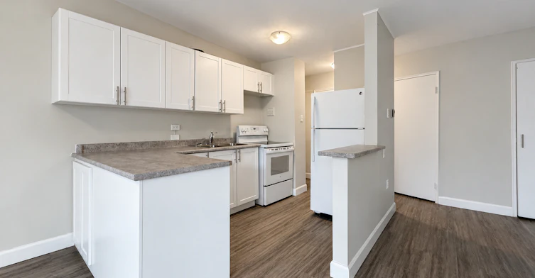 301-880 Colborne Road, Sarnia, ON, N7V 3K3 - 5
