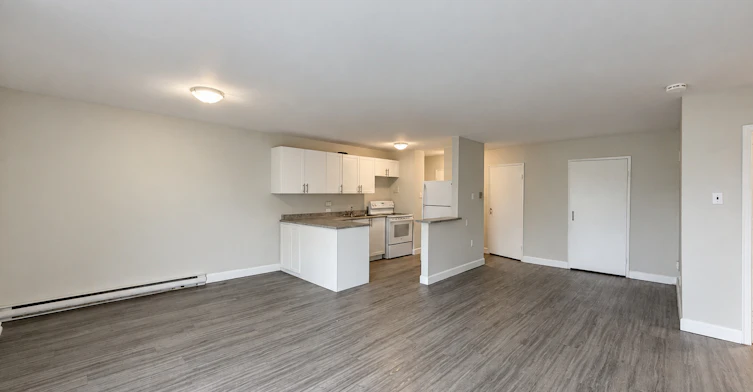 301-880 Colborne Road, Sarnia, ON, N7V 3K3 - 3