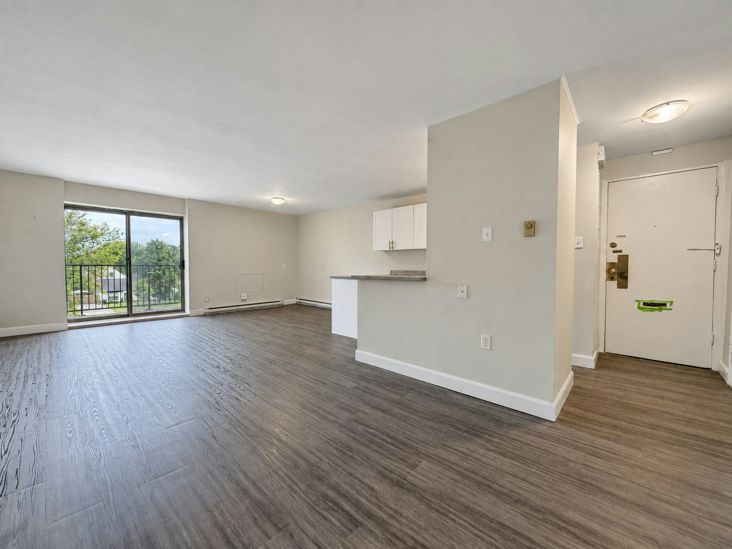 301-880 Colborne Road, Sarnia, ON, N7V 3K3 - 2