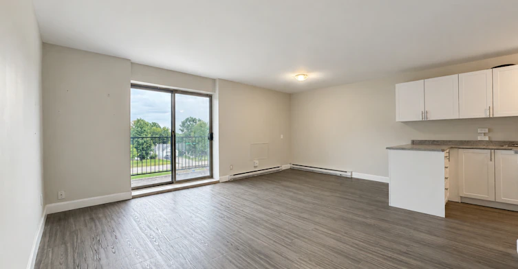 301-880 Colborne Road, Sarnia, ON, N7V 3K3
