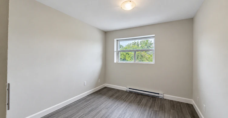 301-880 Colborne Road, Sarnia, ON, N7V 3K3 - 10