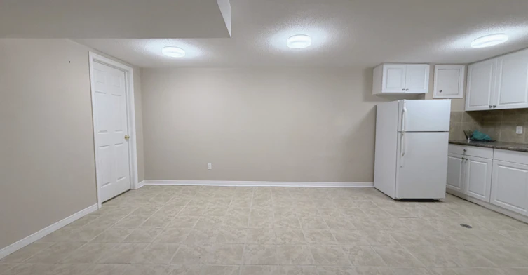 2-841 Garth Street, Hamilton, ON, L9C 4K7 - 13